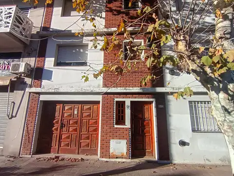 Depto Tipo Casa en Venta de 2 ambientes