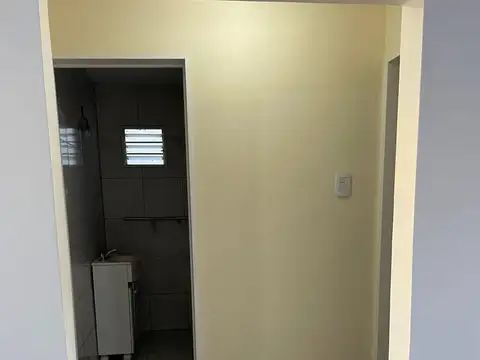 CASA EN VENTA - MERLO