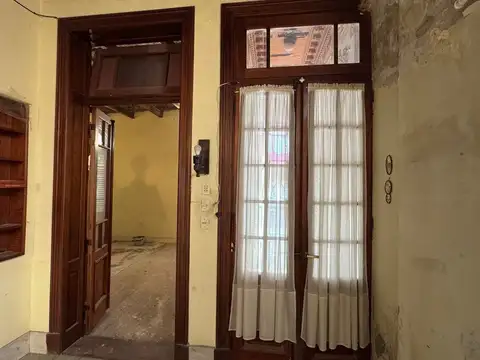 Depto Tipo Casa en Venta de 6 ambientes