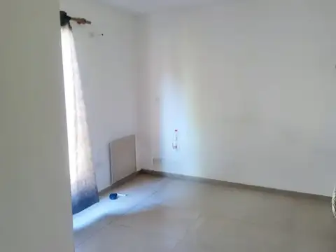 Depto Tipo Casa en Venta 8 años
