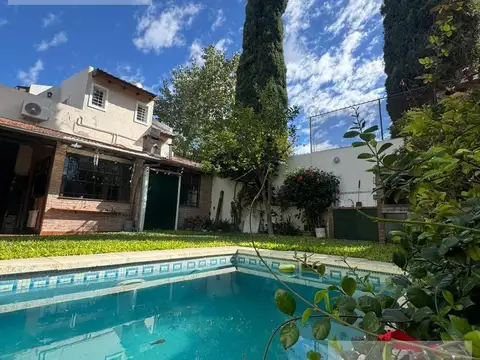 Venta PH 4 Ambientes con Jardín y Piscina en Villa del Parque