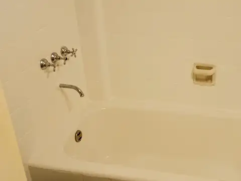 2 Ambientes con Patio