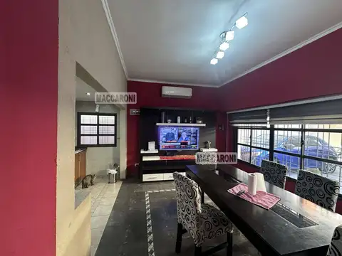 Casa - Venta - Argentina, La Matanza - OLLLEROS 775