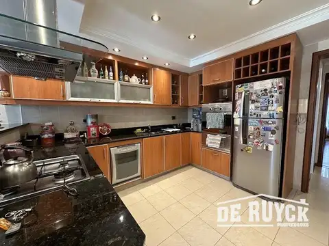 Casa en Venta al Oeste