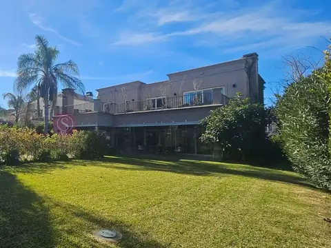 Casa  en Venta en La Lomada, Pilar, G.B.A. Zona Norte