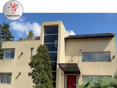 CASA DE 7 AMBIENTES EN COUNTRY SAN ELISEO- UN LUGAR SOÑADO 