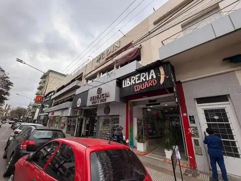 Oficina en venta, Apto Profesional en Olivos.
