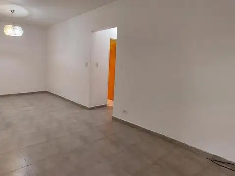 Departamento en Venta en Bernal, USD 149.000