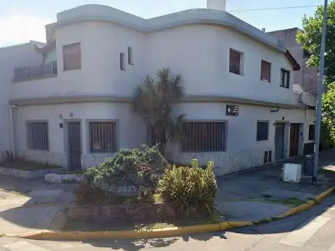 PH en Alquiler, Mataderos, 4 ambientes, cochera