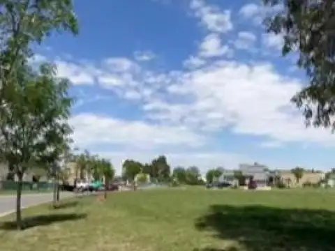 Terreno en venta - 450Mts2 - Santo Tomas, Pilar del Este