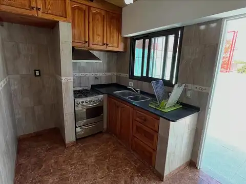 Departamento en Alquiler en William Morris, $ 800.000