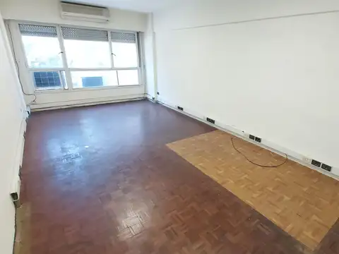 Oficina en Venta en Monserrat, USD 35.000