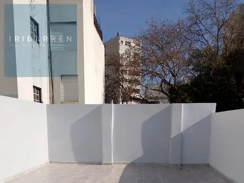 Depto Tipo Casa en Venta 40 años