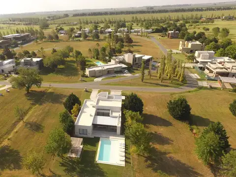 Terreno en Venta en Ibarlucea, USD 120.000