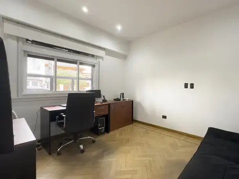 Depto Tipo Casa en Venta 32 años