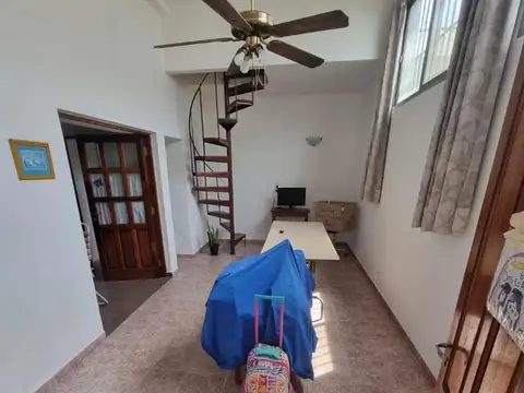 Depto Tipo Casa en Venta de 3 dormitorios