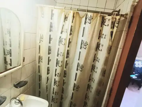 Depto Tipo Casa 4 ambientes con 1 baño