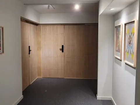 Oficina en Alquiler 40 años