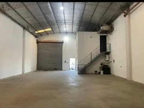 Galpon en Alquiler en La Plata, $ 1.000.000