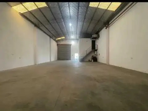 Galpon en Alquiler en La Plata, $ 1.000.000
