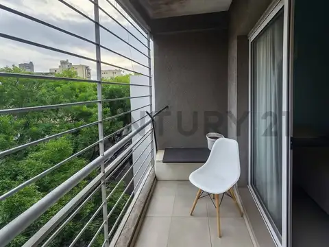VENTA DEPARTAMENTO – Monoambiente divisible con balcón en Constitución