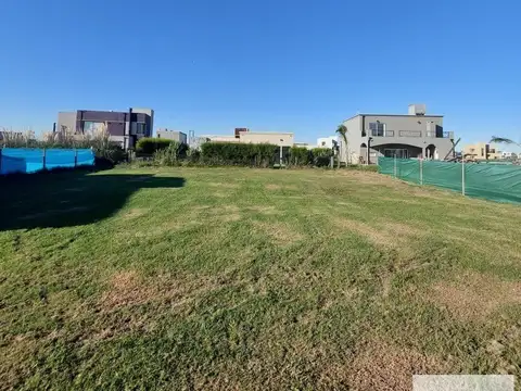 Terreno en venta - 619mts2 - San Vicente