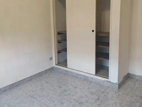 Departamento en Alquiler en Ingeniero Maschwitz, $ 800.000