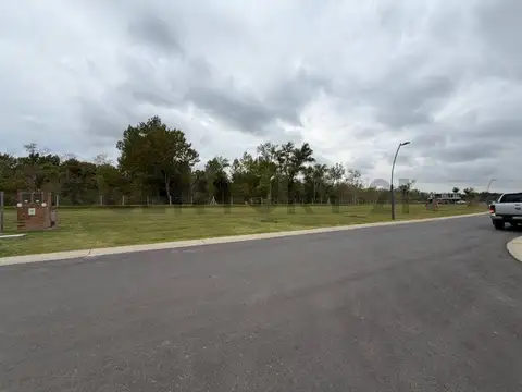 Av de los lagos , Piso 0