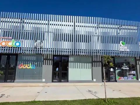 ALQUILO LOCAL COMERCIAL DOCTA, ETAPA 1