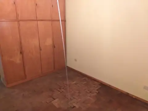 Casa en Alquiler en Moron Sur, $ 1.000.000