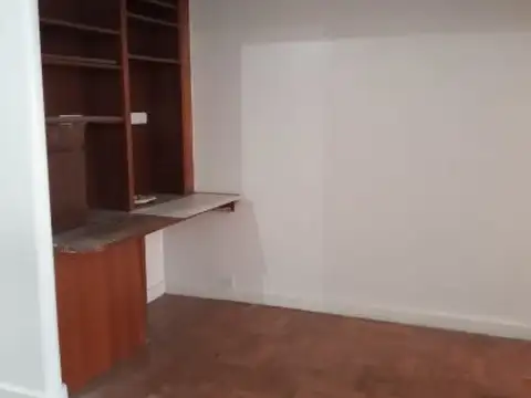 Av Libertador 700 , Piso No definido