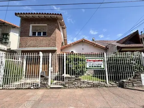 Chalet 4 ambientes en excelente ubicación