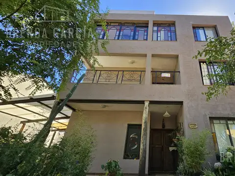 Casa en 3 Plantas en Venta En Colon Entre Ríos.   