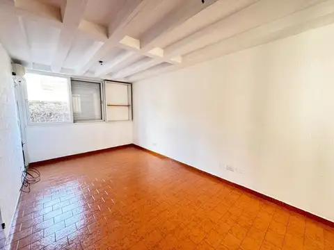 Departamento en Alquiler en Nuestra Señora De Lourdes, $ 320.000