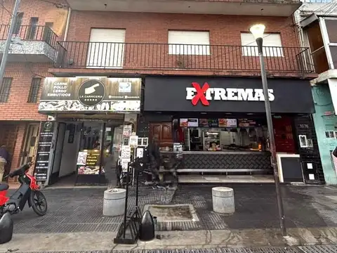 Local comercial y 2 departamentos 3 y 4 ambientes en venta en Loma hermosa, Tres de Febrero