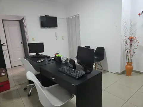 Cdo. Jose Indart 2600, Piso 1