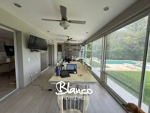 Casa en Venta en Pilar Del Este, USD 320.000
