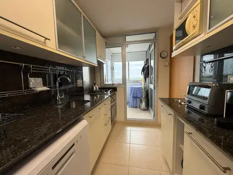 Departamento en Venta con 2 cocheras
