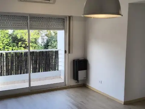 2 Ambientes Amplioso c/Balcon al frente y Amenities