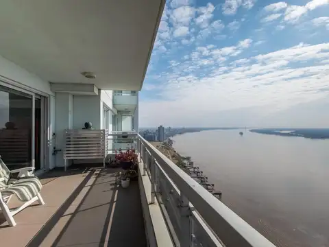 Departamento 5 ambientes con 4 baños