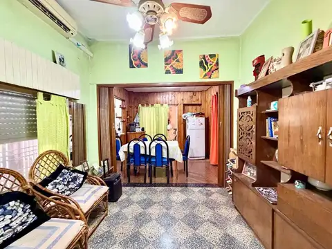 Depto Tipo Casa en Venta 50 años