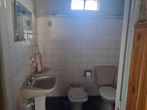 Local en Venta en Matheu, USD 250.000