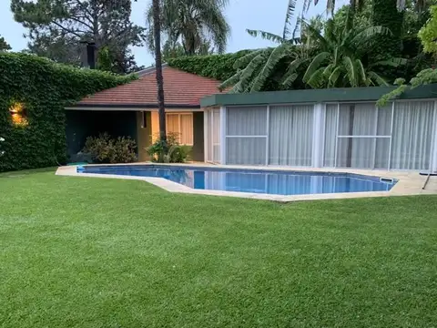 Casa en Venta en La Lucila Libertador / Río, USD 1.375.000
