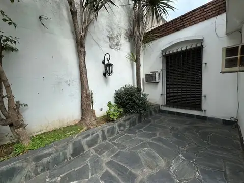CASA LUGANO 3 AMBIENTES CON QUINCHO   AP CRED!