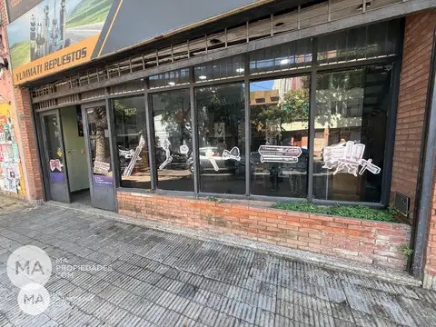 Local comercial de 370 M2 - La Paz 900 - Abasto Rosario | Venta