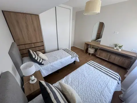 Depto Tipo Casa en Venta con 1 cocheras