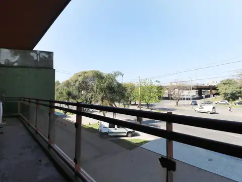 Oficina + Guardacoches+ Terraza