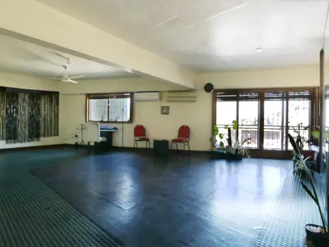 Oficina Monoambiente con 2 baños