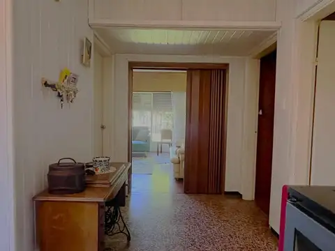 CASA 4 Dorm VENTA Carrasco Norte Impecable