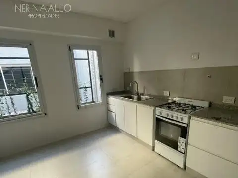 Depto Tipo Casa en Venta en Castelar Sur, USD 160.000